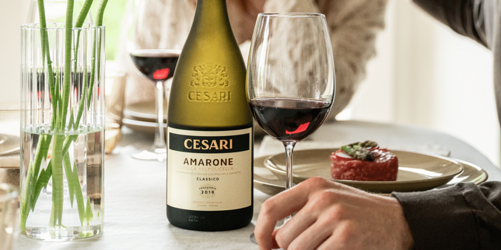Amarone-della-Valpolicella_-come-servirlo-al-meglio-e-berlo cesari